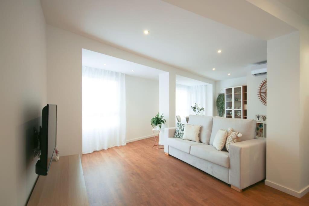 Lc Apartaments Center Кастельйон-де-ла-Плана Екстер'єр фото